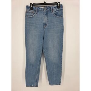Abercrombie & Fitch Curve Love Mom High Rise Jeans Light Wash Size 27 4